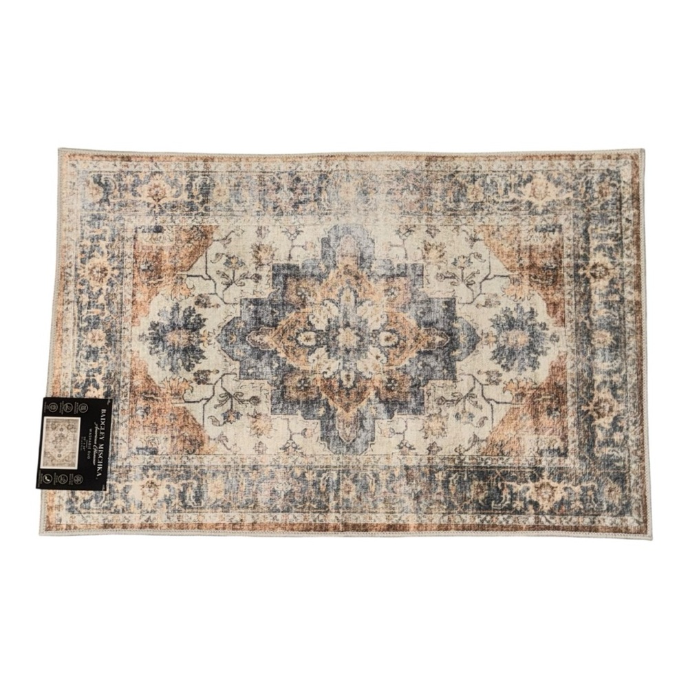 Badgley Mischka Washable Rug 20”x30 (51cm x 76cm) Neutral Vintage Medallion NWT